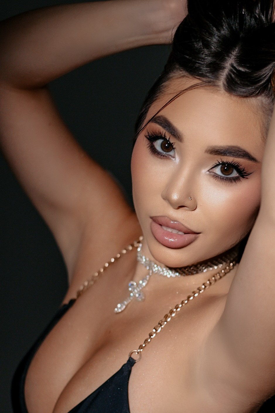 Съёмка с искусственным светом. Фотограф Иванова Елена в Иркутске