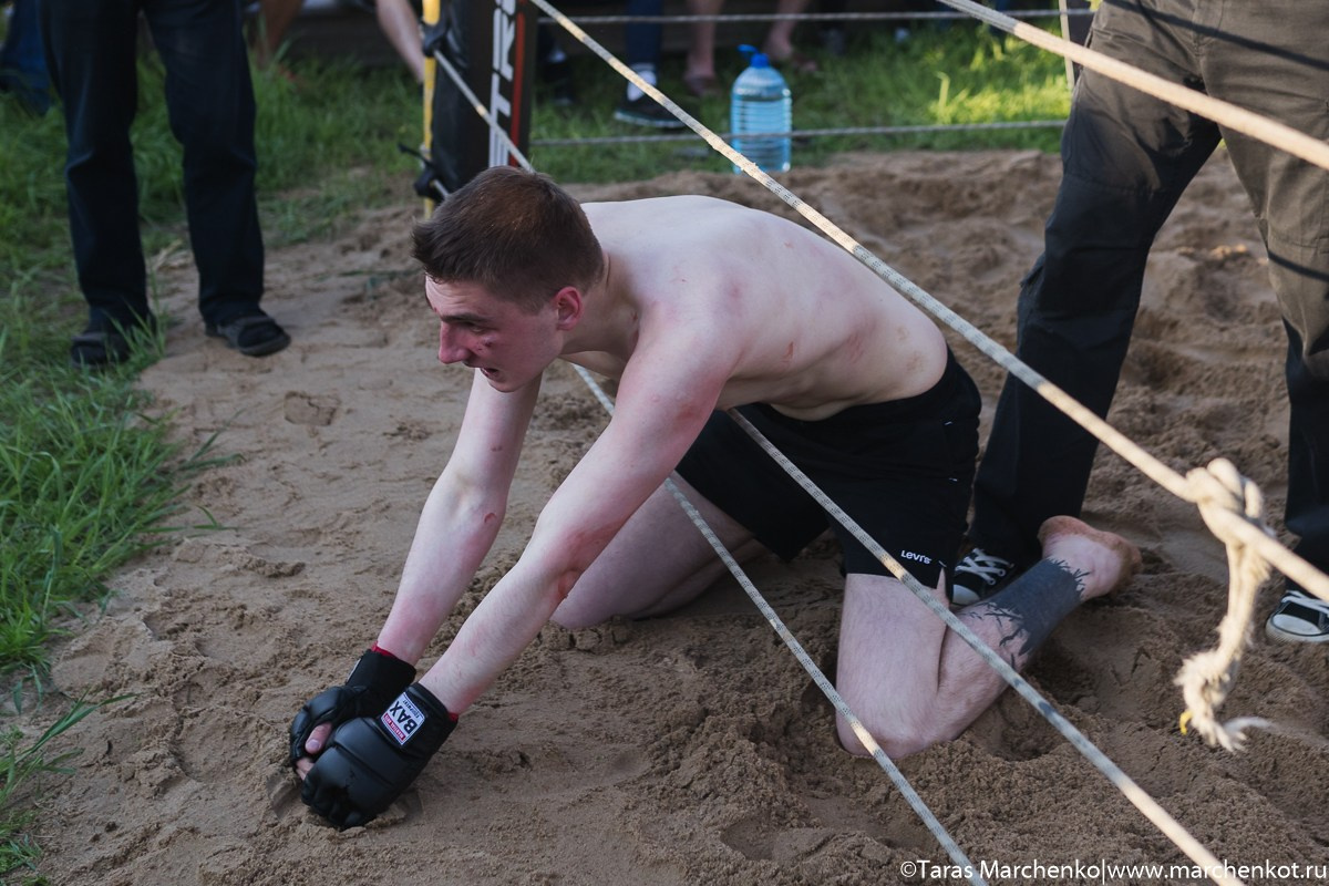 STRELKA. Репортажный и семейный фотограф в Санкт-Петербурге Тарас Марченко