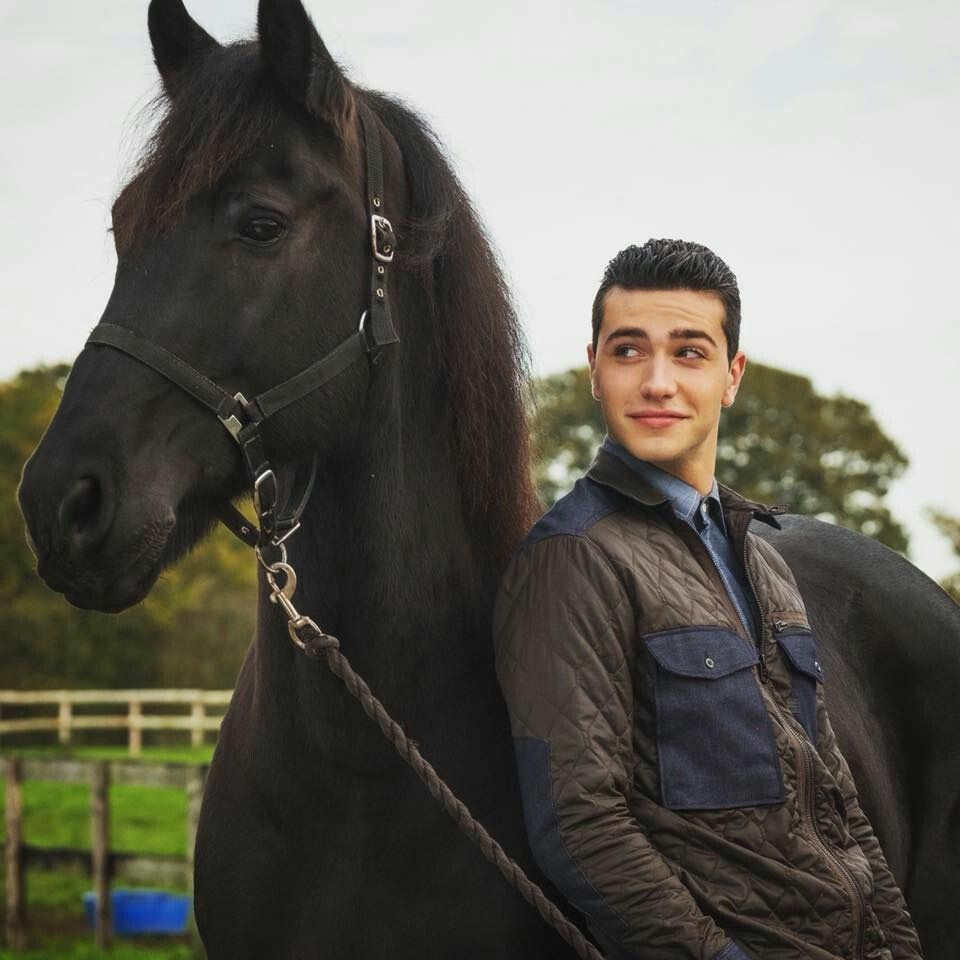 Ковбой и лошадь. Фотограф в Екатеринбурге Юлия Ташлыцкая