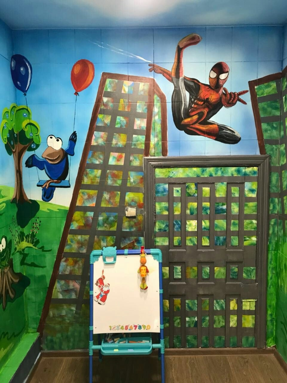 Роспись стен. Яр Панов Арт.Картины, татуировки, роспись стен и одежды в Москве