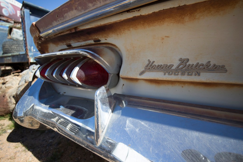 Ретро- авторазборка, США, 2013. Фотограф Василий Буланов