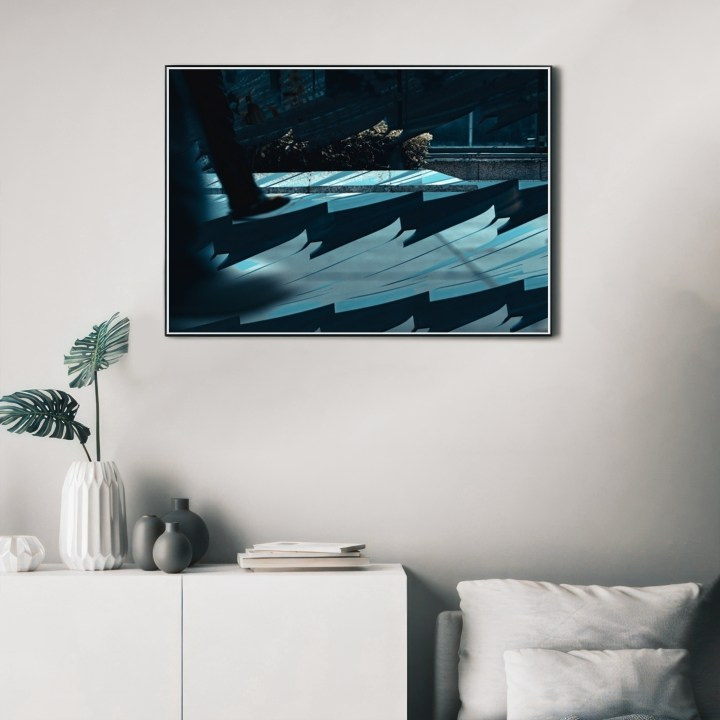 ORIGINAL. International visual artist Elen Reflecta