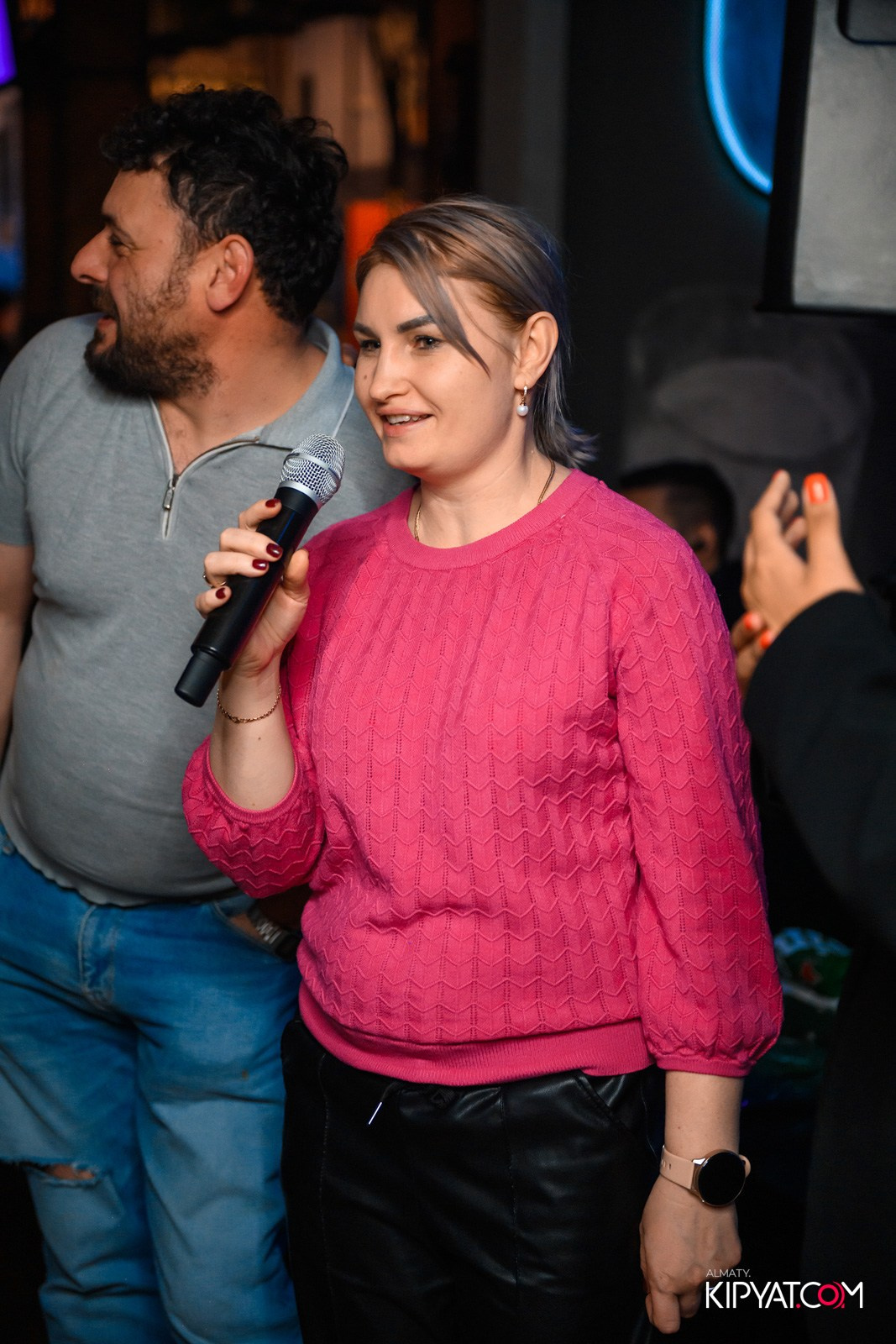 ПИНТА НА АЛТЫНСАРИНА. КИПЯТКОМ АЛМАТЫ! Фотосъемка мероприятий в Алматы