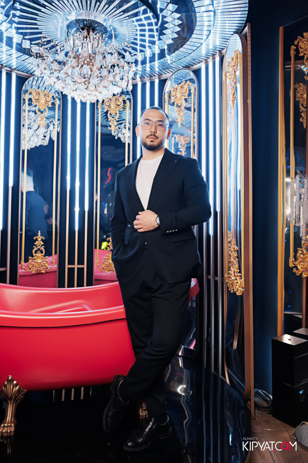 ЗАЯ, НА БИС. КИПЯТКОМ АЛМАТЫ!