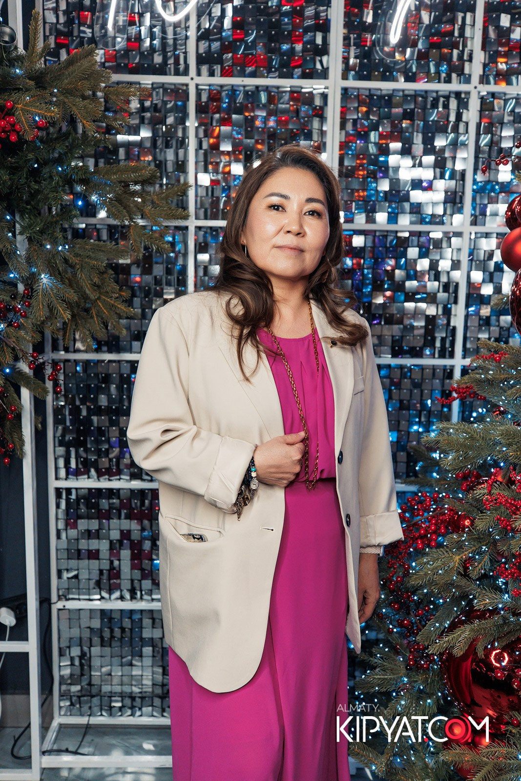 FRIENDS BAR & TERRACE. КИПЯТКОМ АЛМАТЫ!