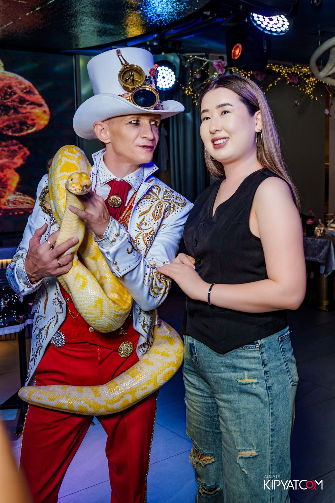 FORT VERNYI. КИПЯТКОМ АЛМАТЫ!