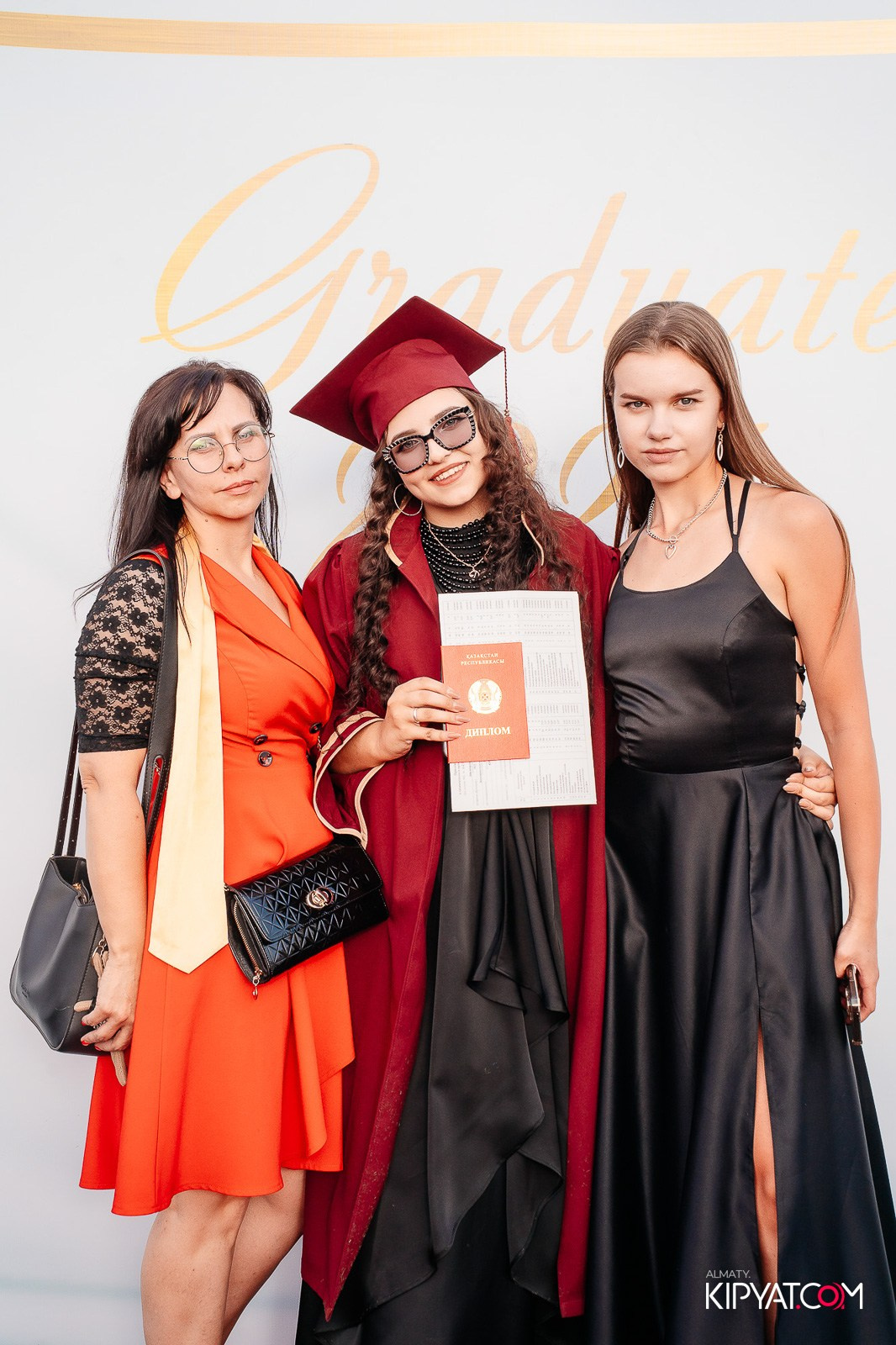 ВРУЧЕНИЕ ДИПЛОМОВ — НАРХОЗ КОЛЛЕДЖ. Part 1. КИПЯТКОМ АЛМАТЫ!