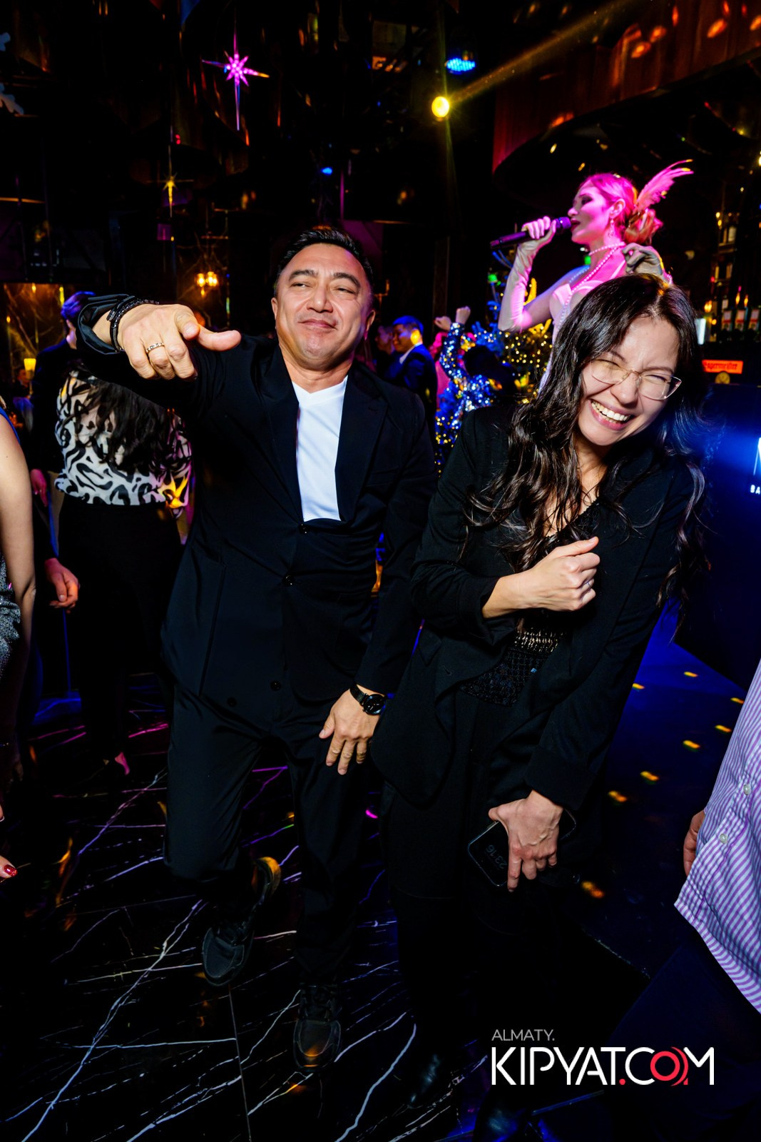 MOOD KARAOKE & TERRACE. КИПЯТКОМ АЛМАТЫ!