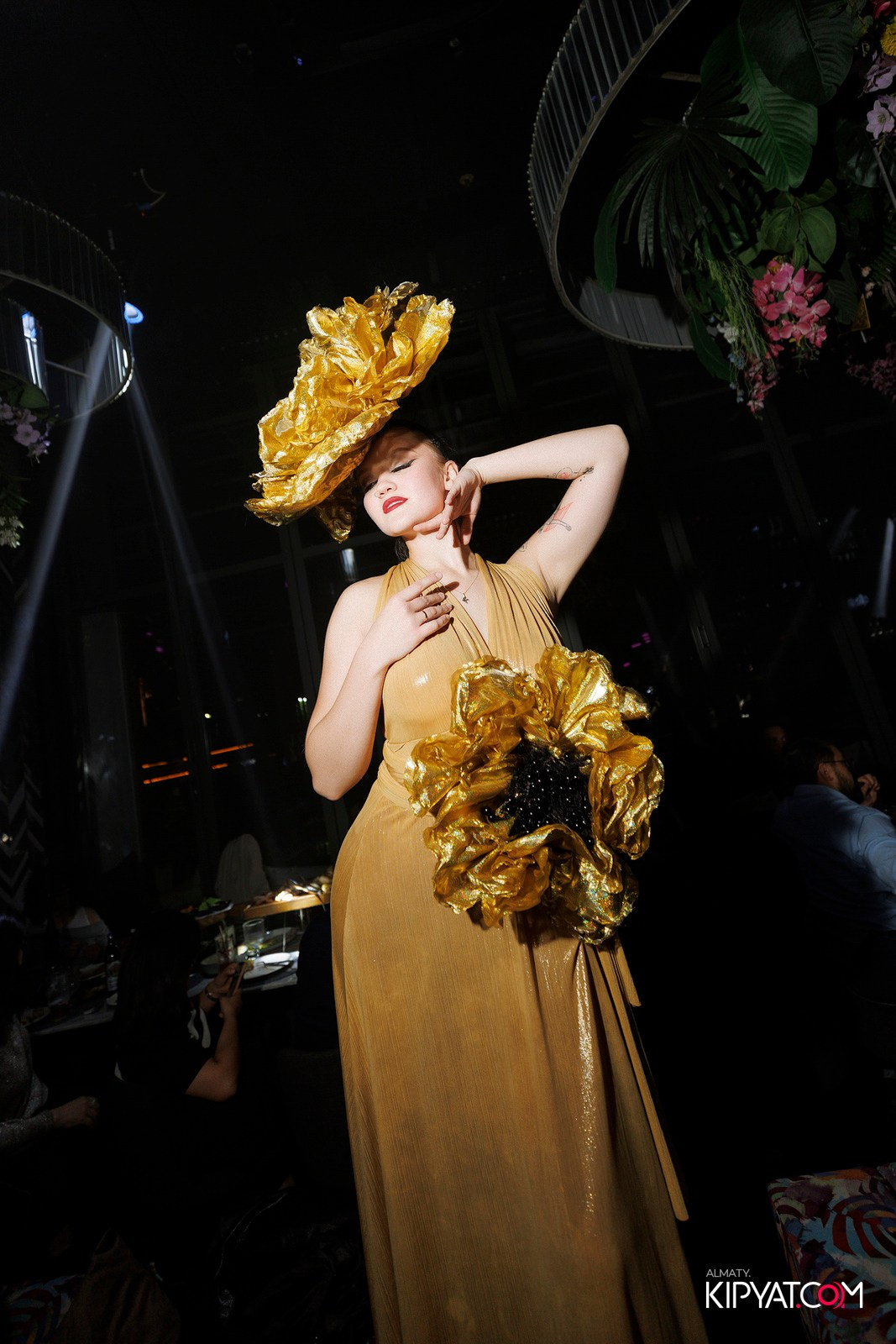 FRIENDS BAR & TERRACE. КИПЯТКОМ АЛМАТЫ! Фотосъемка мероприятий в Алматы