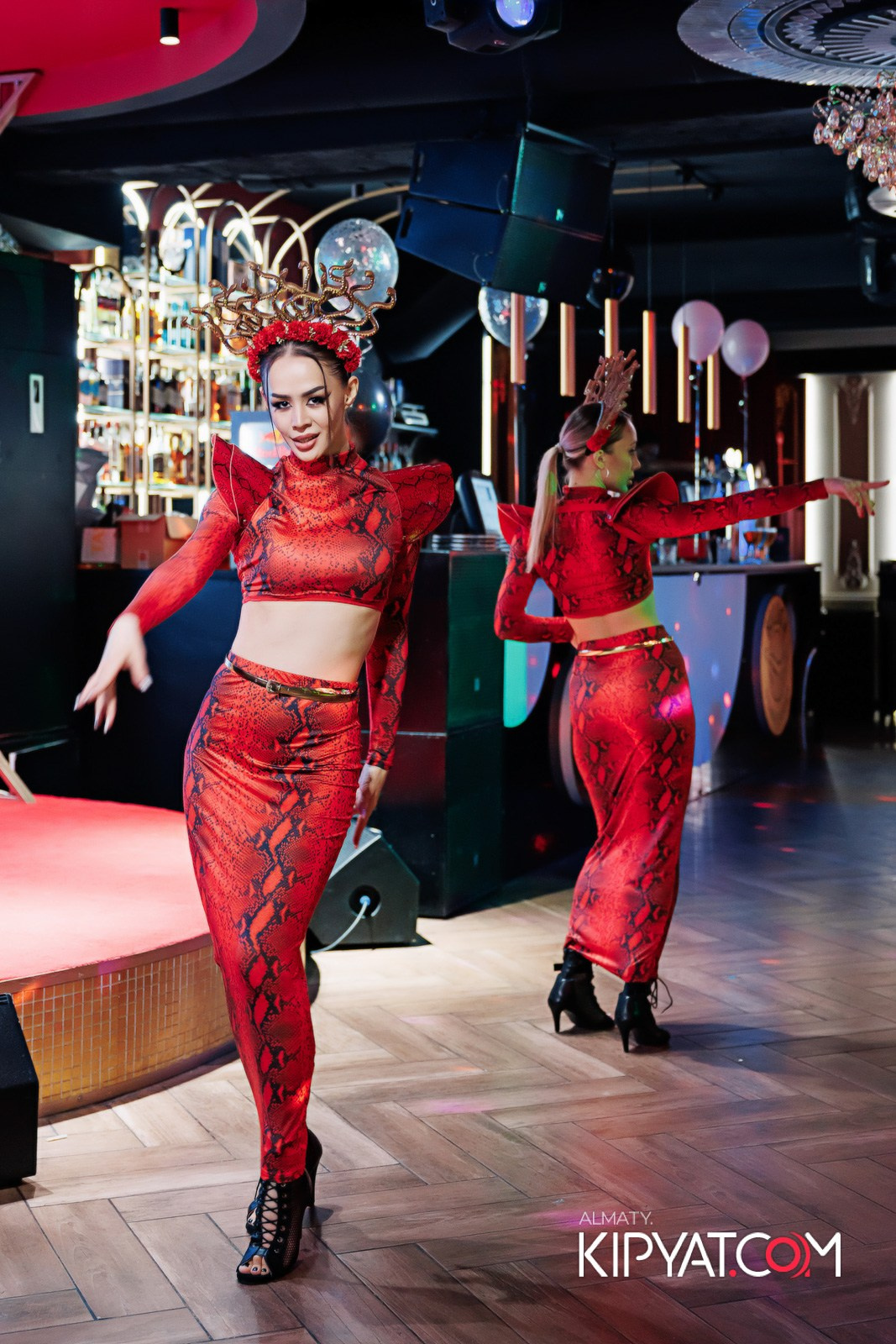 ЗАЯ, НА БИС. КИПЯТКОМ АЛМАТЫ!