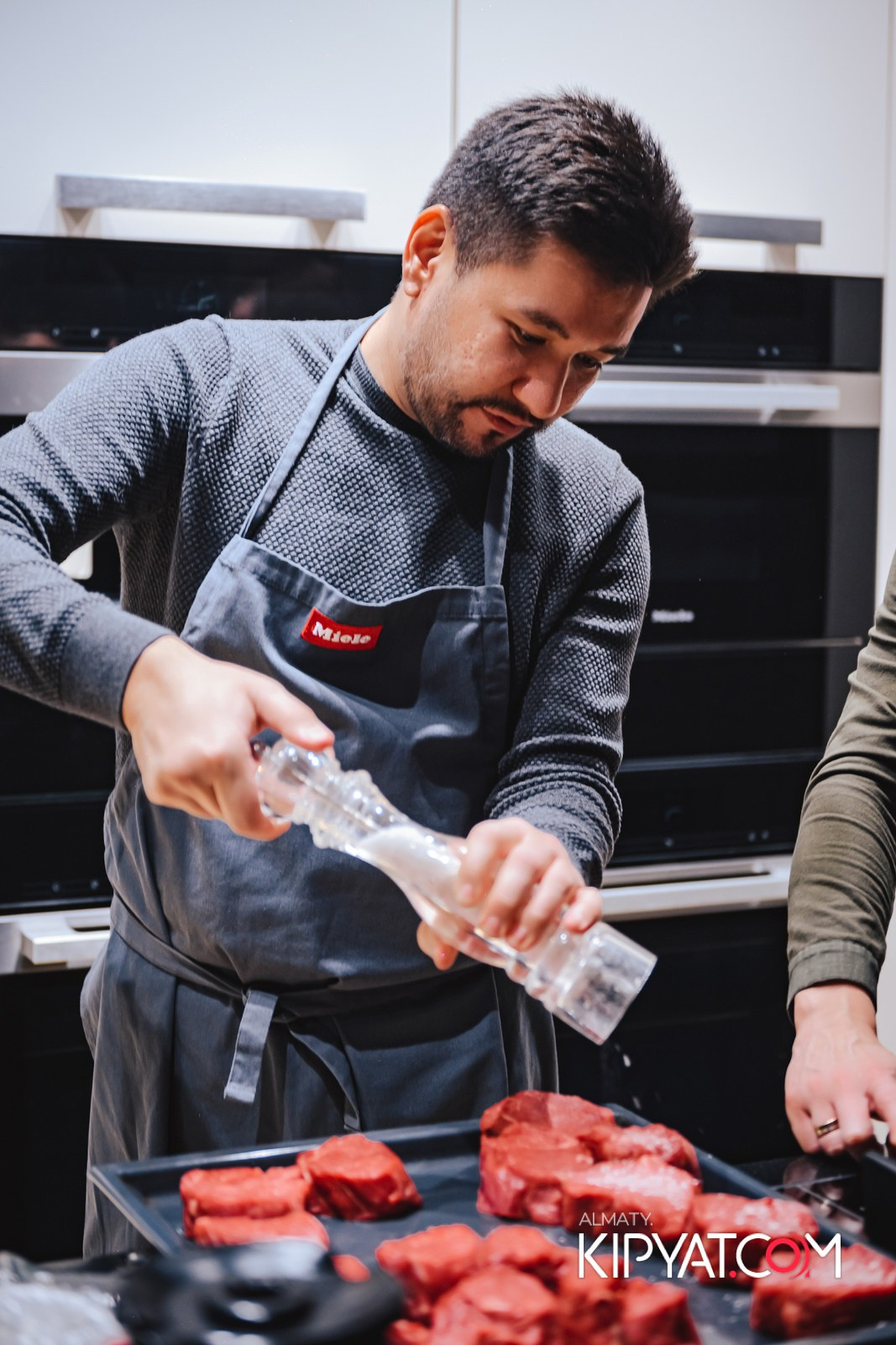 МАСТЕР-КЛАСС MIELE. КИПЯТКОМ АЛМАТЫ!