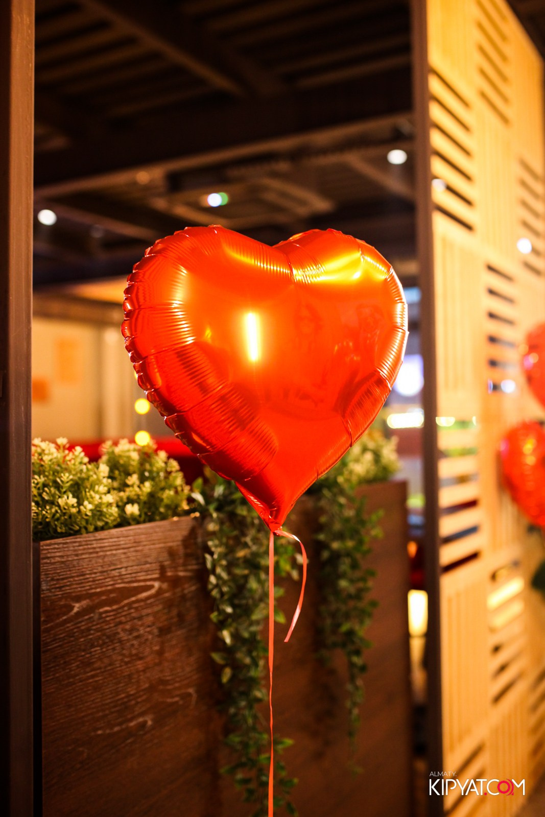 ГРИЛЬ-БАР ШАШЛЫКОFF. КИПЯТКОМ АЛМАТЫ!