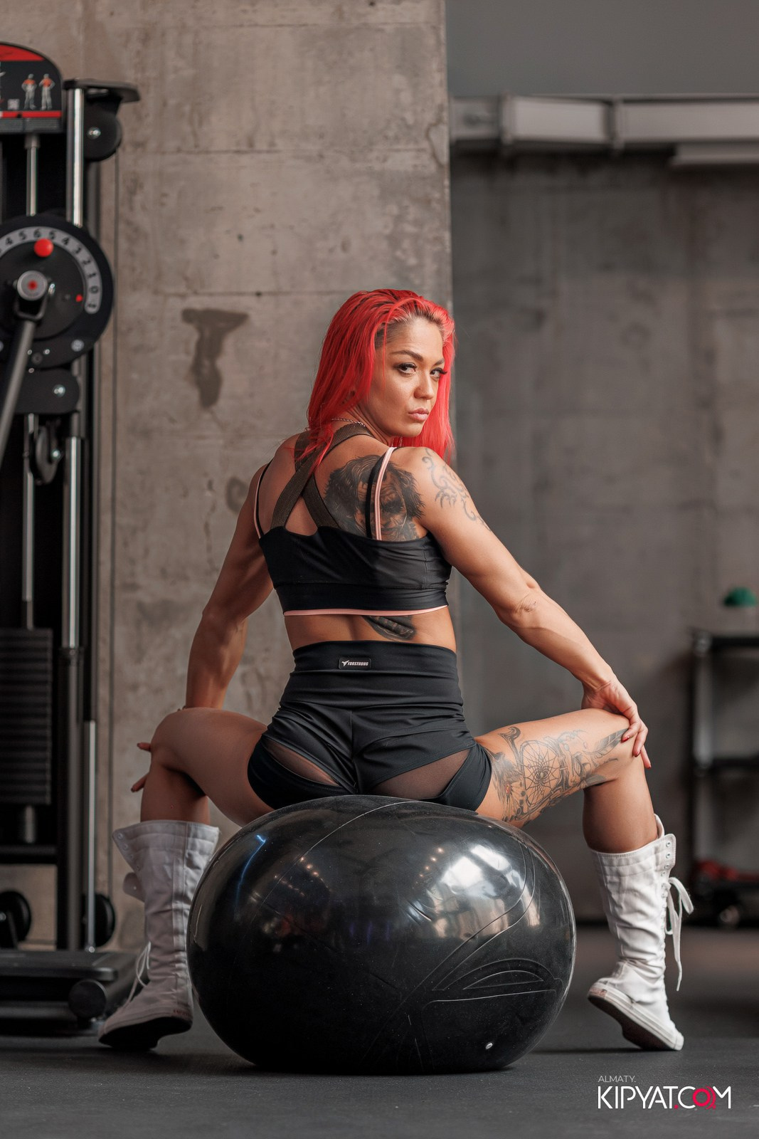 СБОРЫ ФИТНЕС-БИКИНИ В INVICTUS GO ABAY. КИПЯТКОМ АЛМАТЫ!