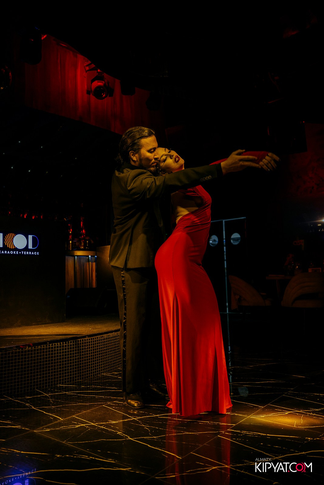 MOOD KARAOKE & TERRACE. КИПЯТКОМ АЛМАТЫ!