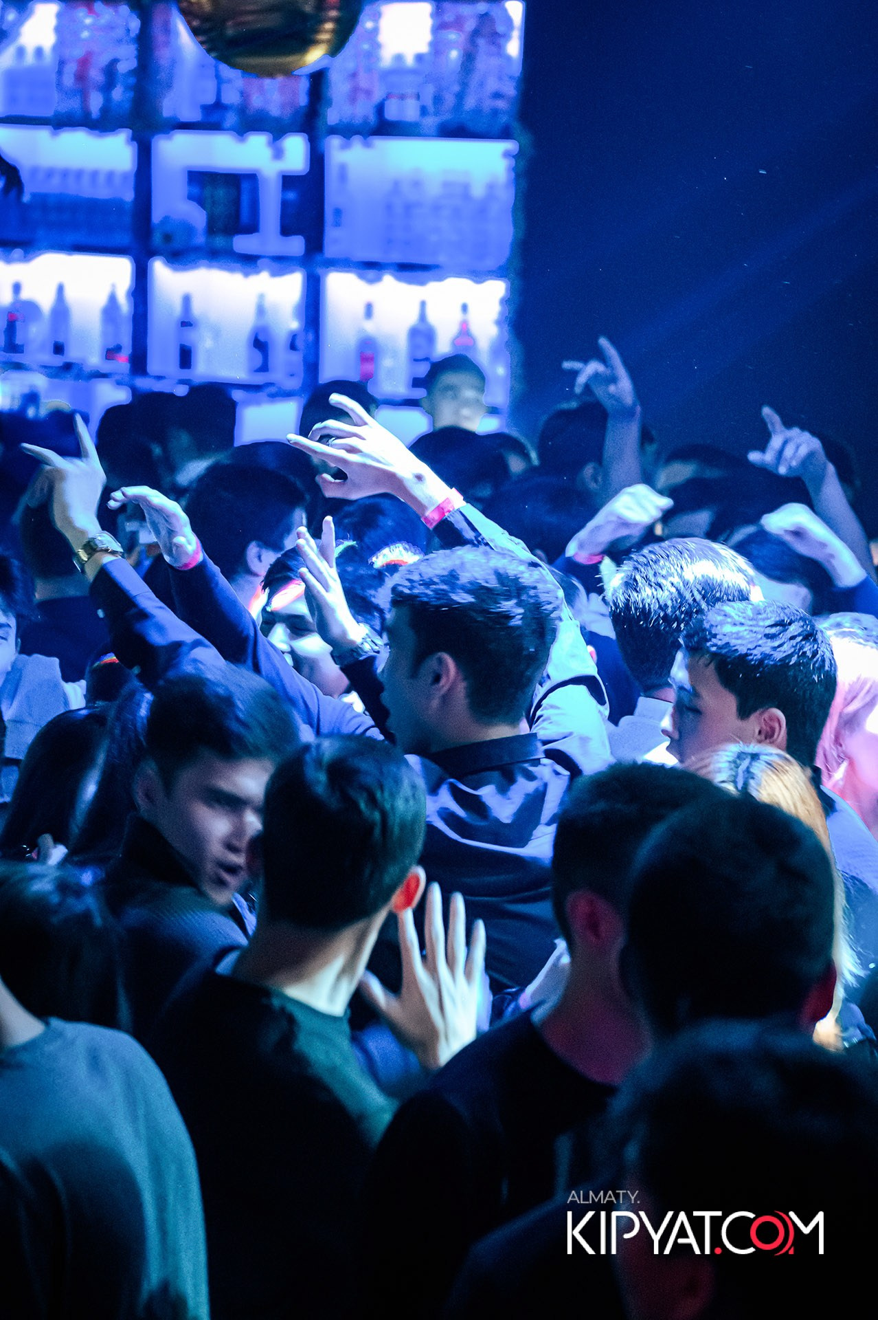 Uyat Emes Ваr. КИПЯТКОМ АЛМАТЫ!