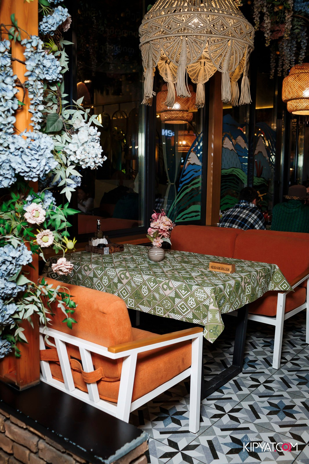 MODI RESTORANCHIK. КИПЯТКОМ АЛМАТЫ!