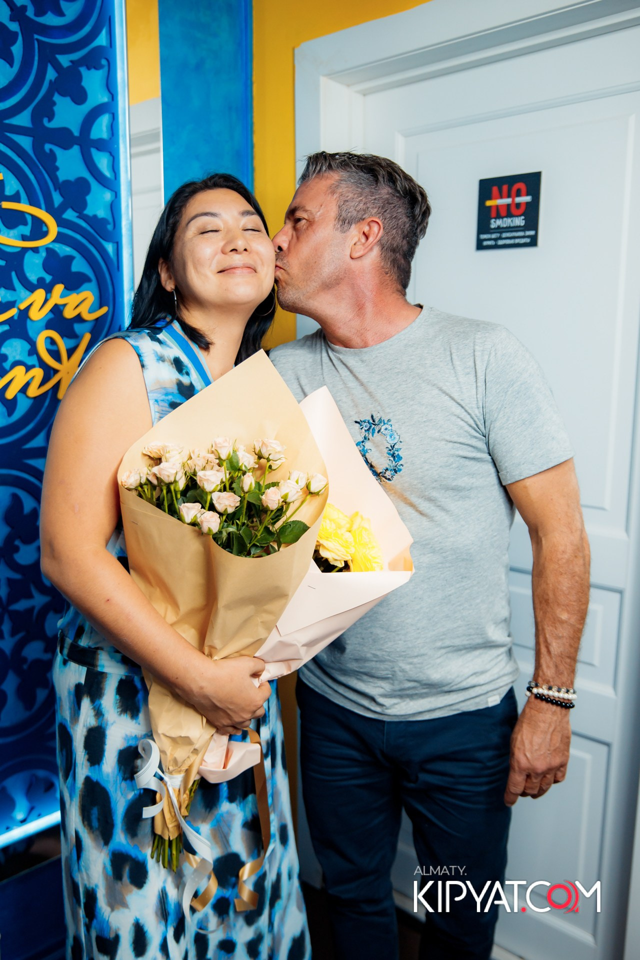 Ухо и Медведь на Гагарина. КИПЯТКОМ АЛМАТЫ!