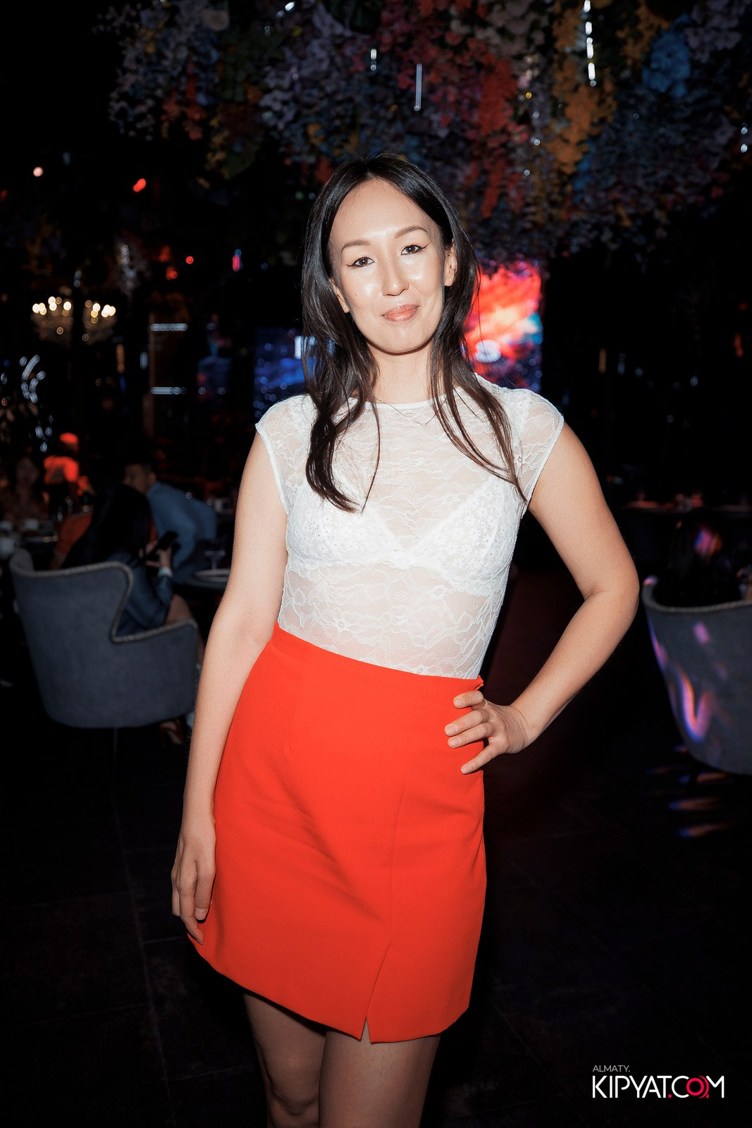 FRIENDS BAR & TERRACE. КИПЯТКОМ АЛМАТЫ!