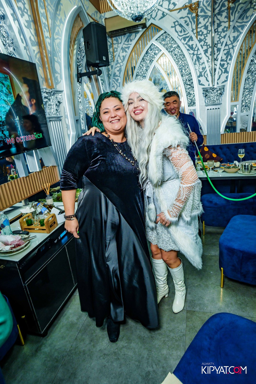 MOOD KARAOKE &TERRACE. КИПЯТКОМ АЛМАТЫ!