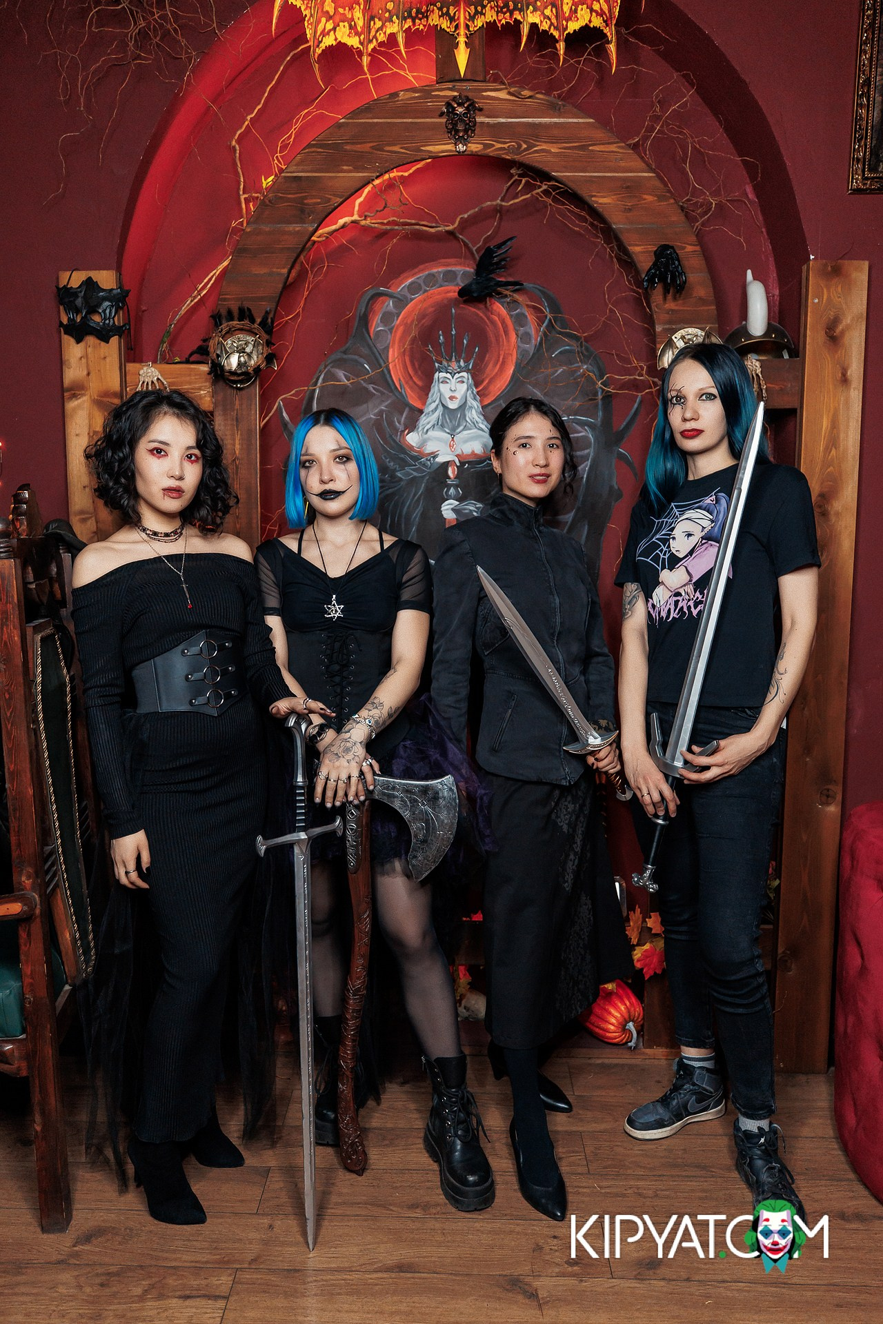 QUEEN OF THE DARKNESS. КИПЯТКОМ АЛМАТЫ!