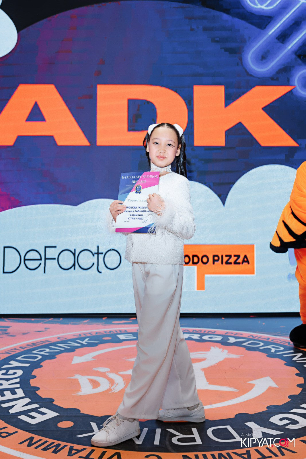 ДЕТСКИЙ МОДНЫЙ ПОКАЗ ОТ МОДЕЛЬНОГО АГЕНТСТВА «KIDSFACE». КИПЯТКОМ АЛМАТЫ!