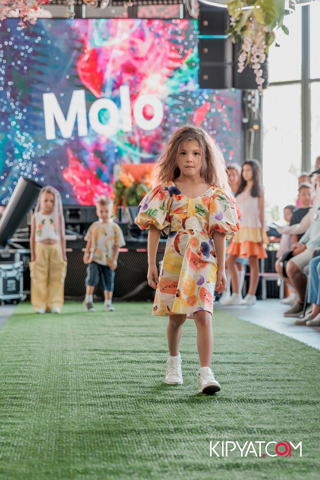 PROM KIDS FASHION SHOW. КИПЯТКОМ АЛМАТЫ!