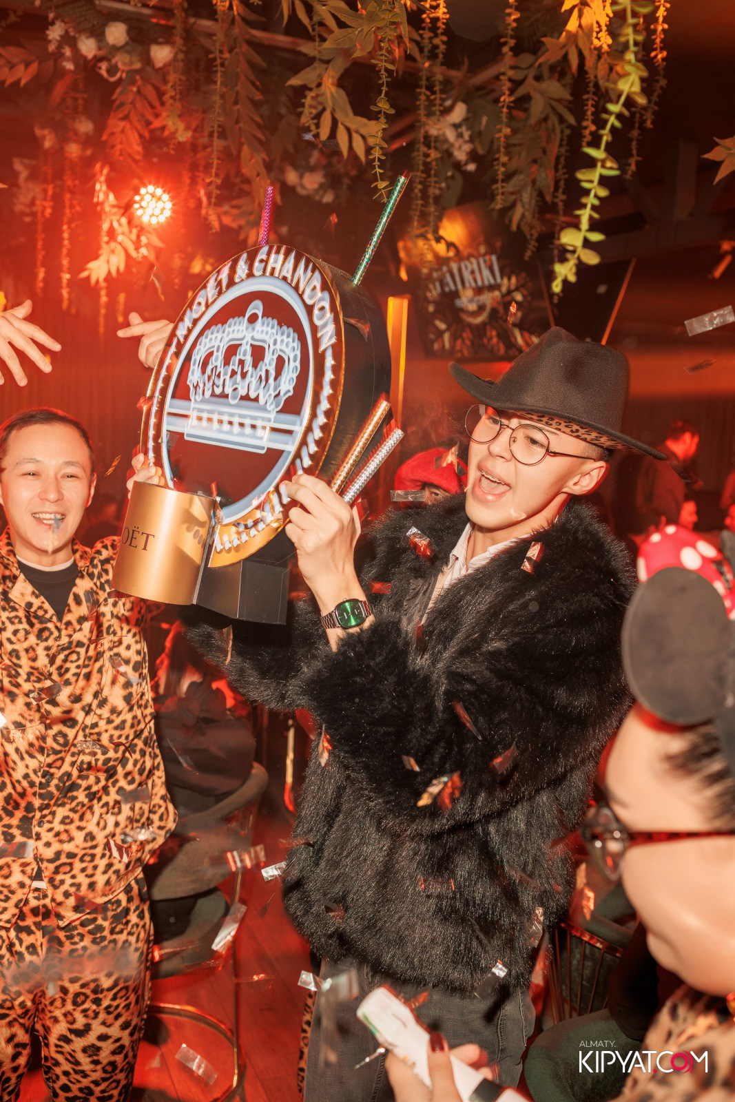 PATRIKI RESTAURANT. КИПЯТКОМ АЛМАТЫ!