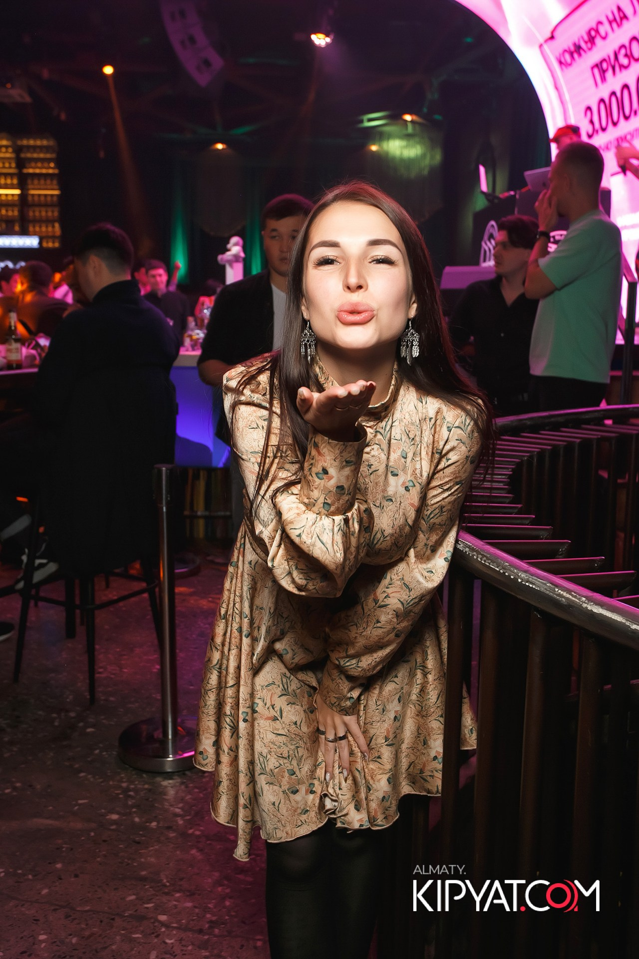 BLA BLA BAR. КИПЯТКОМ АЛМАТЫ!