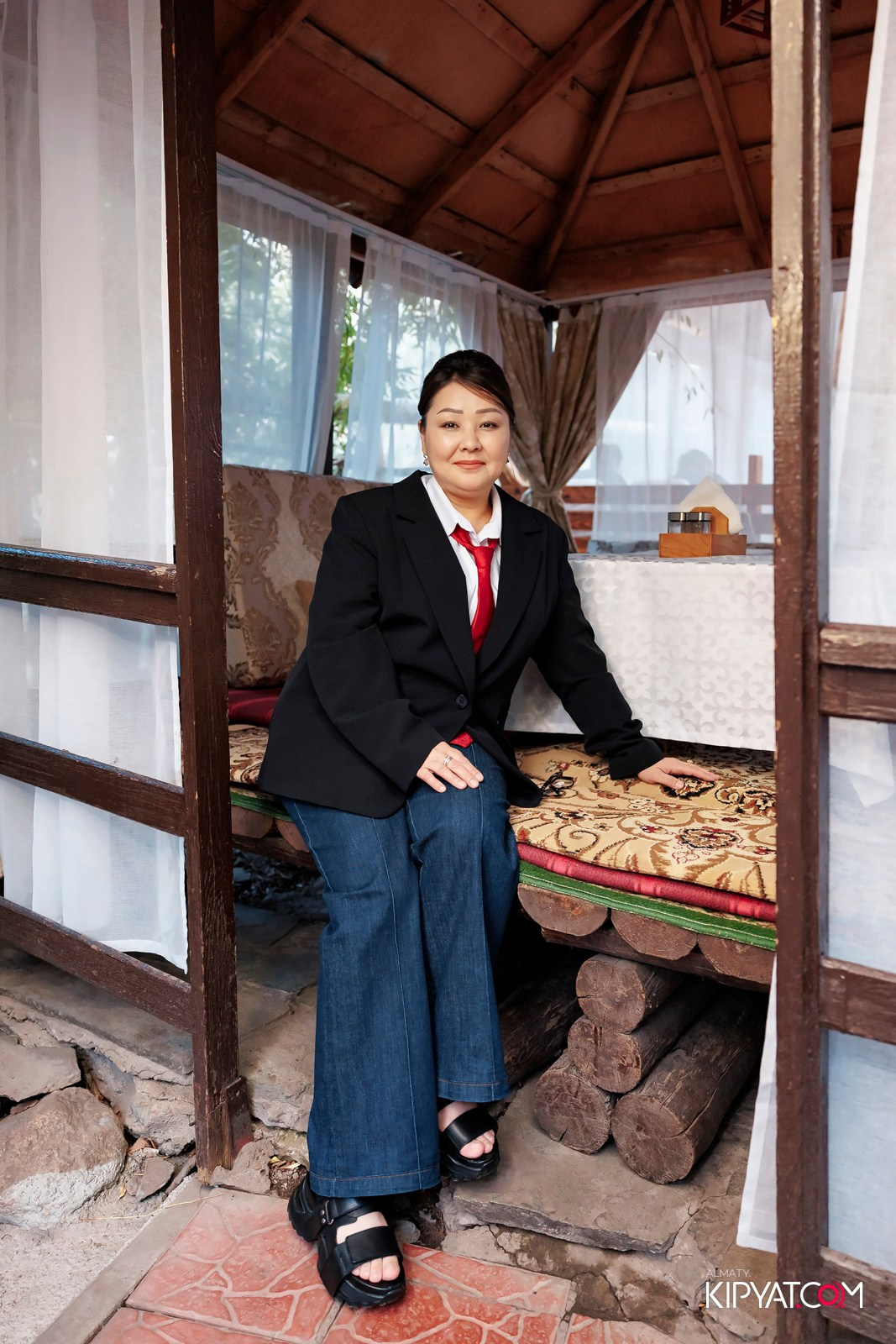 ЮБИЛЕЙ КАФЕ ТЯНЬ-ШАНЬ — 20 ЛЕТ. КИПЯТКОМ АЛМАТЫ!