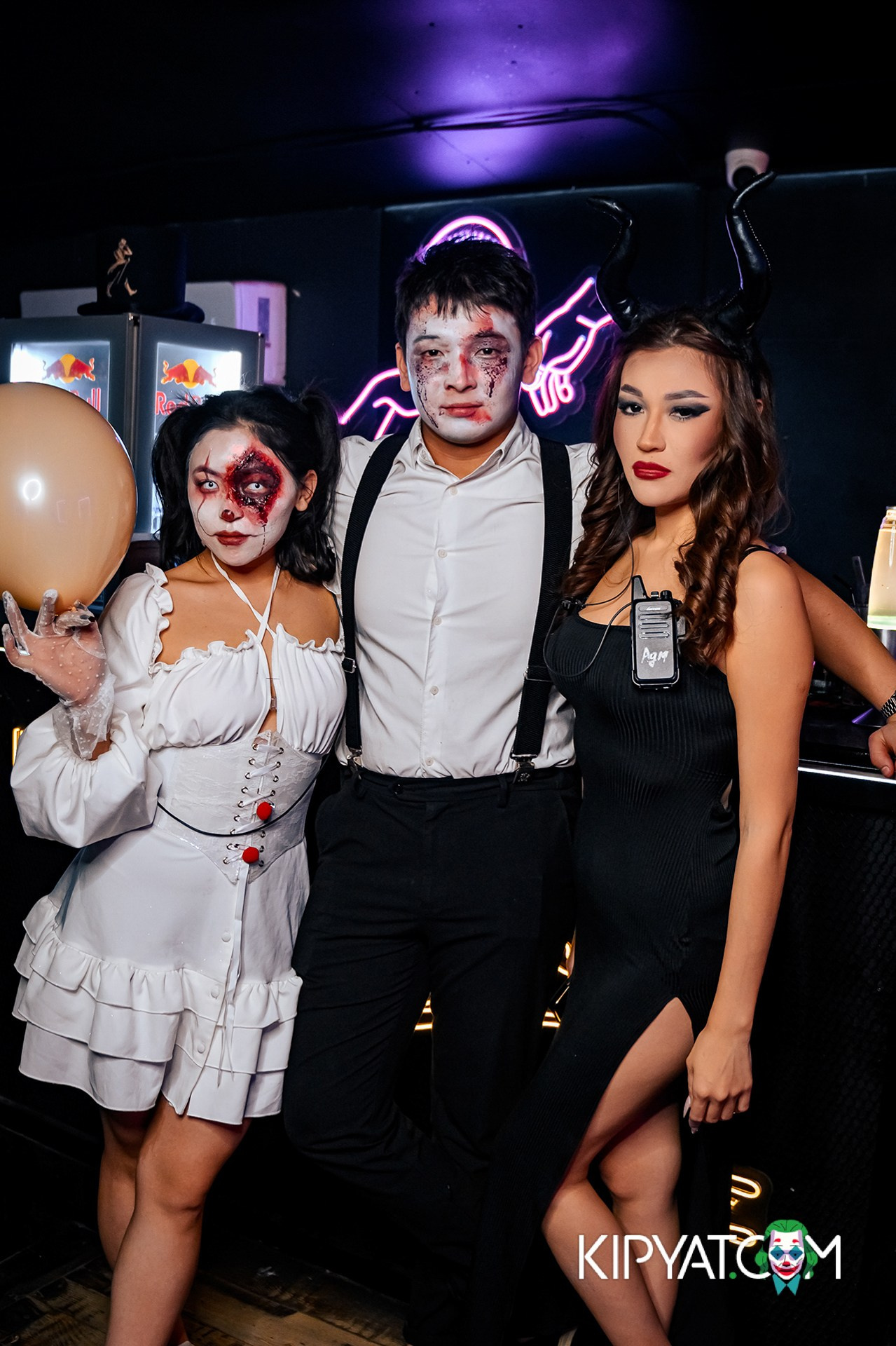 UYAT EMES BAR. КИПЯТКОМ АЛМАТЫ!