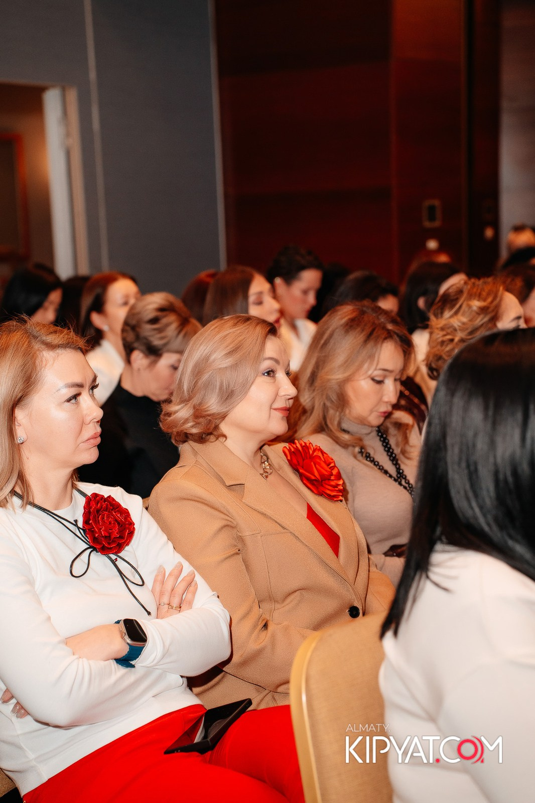 KAZAKH FASHION INDUSTRY. КИПЯТКОМ АЛМАТЫ!