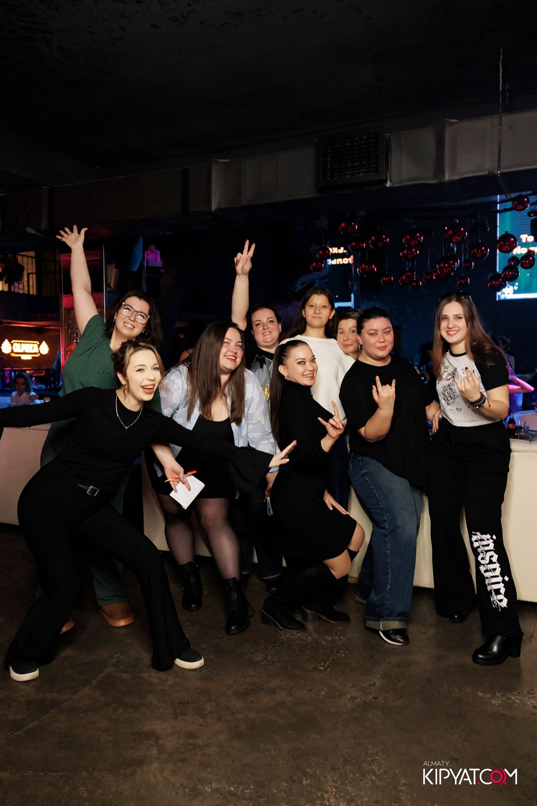 МУЗЫКАЛЬНОЕ ЛОТО В HIT RETRO. КИПЯТКОМ АЛМАТЫ! Фотосъемка мероприятий в Алматы