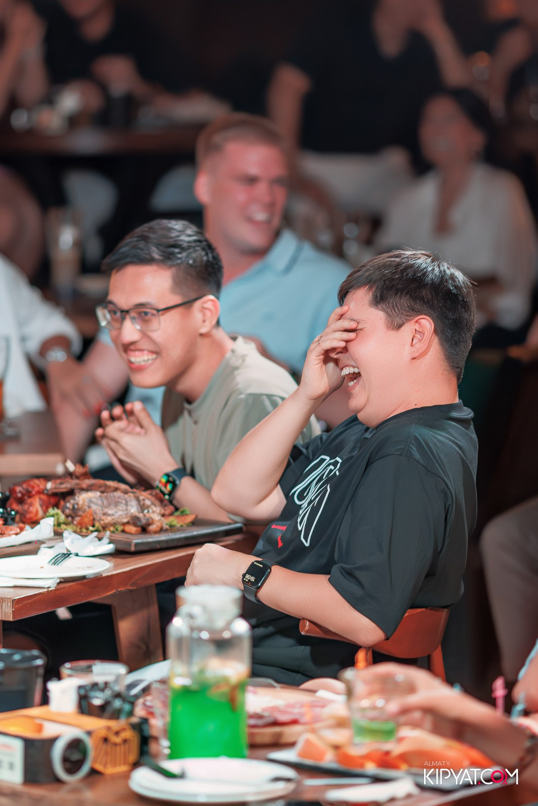 STAND UP КОНЦЕРТ АЛЕКСАНДА МЕРКУЛЬ. КИПЯТКОМ АЛМАТЫ!