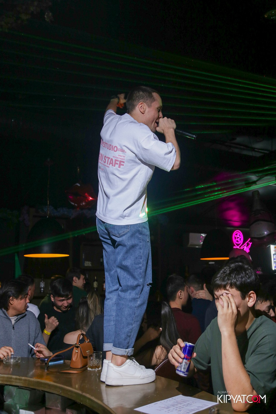 UYAT EMES BAR. КИПЯТКОМ АЛМАТЫ! Фотосъемка мероприятий в Алматы