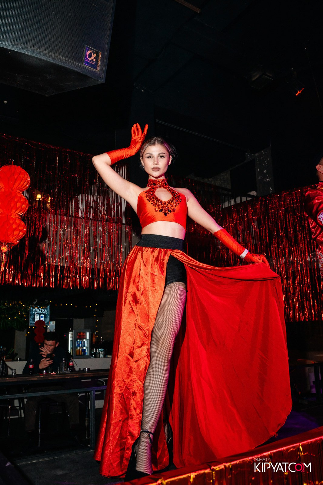 CHINA PARTY RETRO HIT. КИПЯТКОМ АЛМАТЫ!