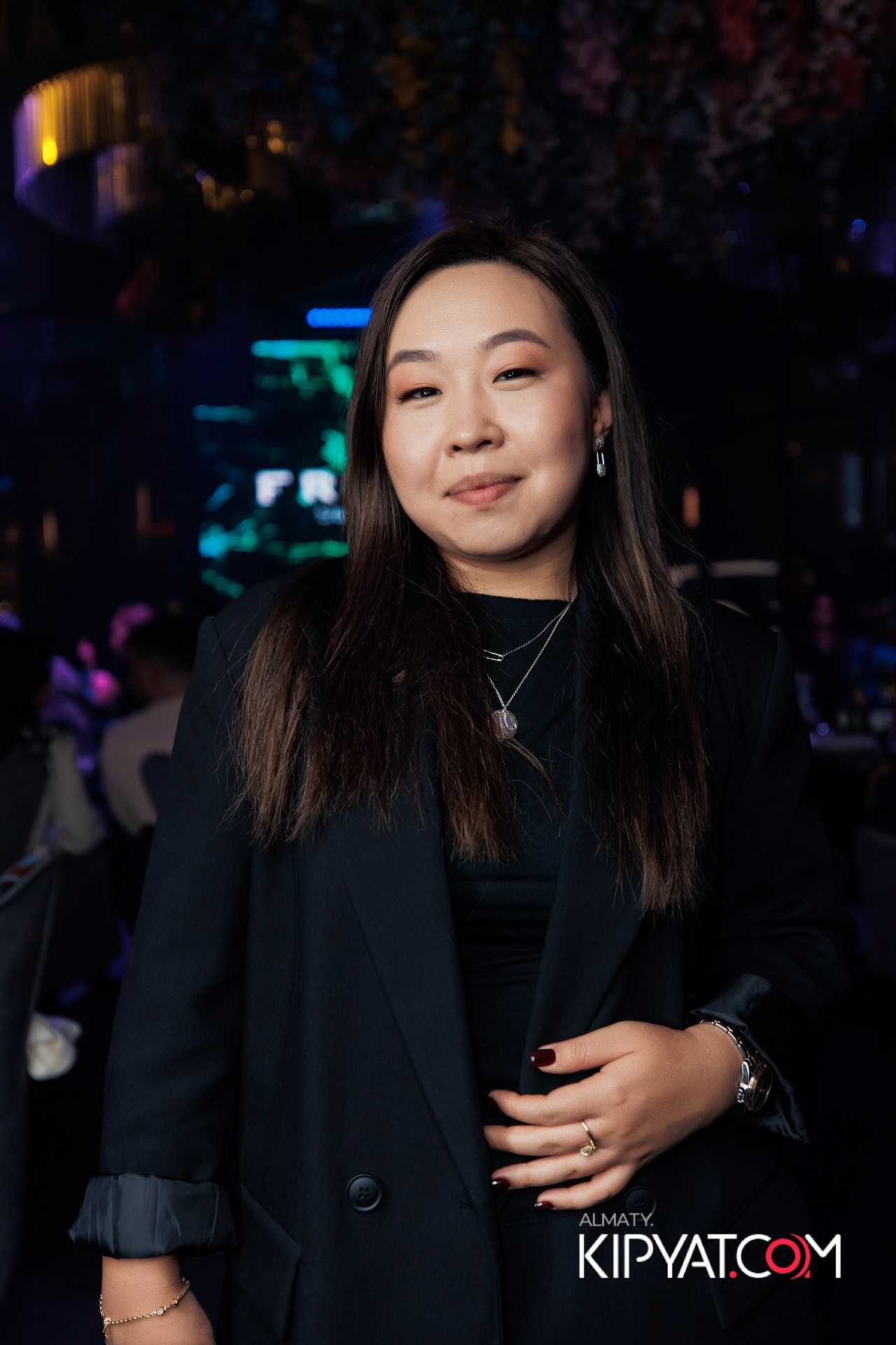 FRIENDS BAR & TERRACE. КИПЯТКОМ АЛМАТЫ! Фотосъемка мероприятий в Алматы