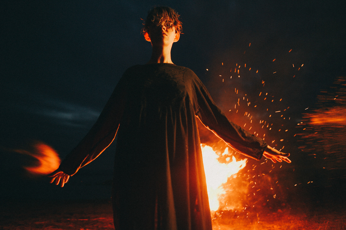 Заплетаю огненный ветер. Соня Черных (sophieblack)