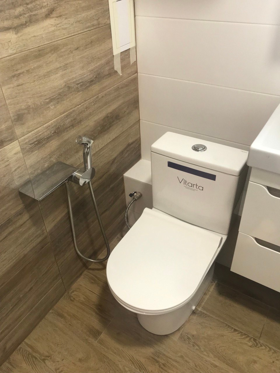 Ванная комната (ул. Мансура Хасанова д. 13). Ремонт санузла, туалета, ванной под ключ в Казани. Укладка плитки