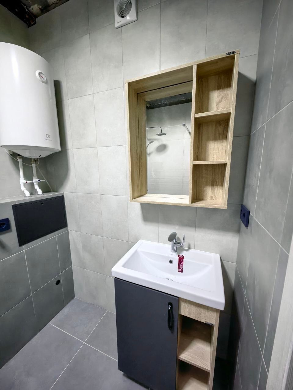 Ванная комната (ул. Сибгата Хакима д. 40). Ремонт санузла, туалета, ванной под ключ в Казани. Укладка плитки