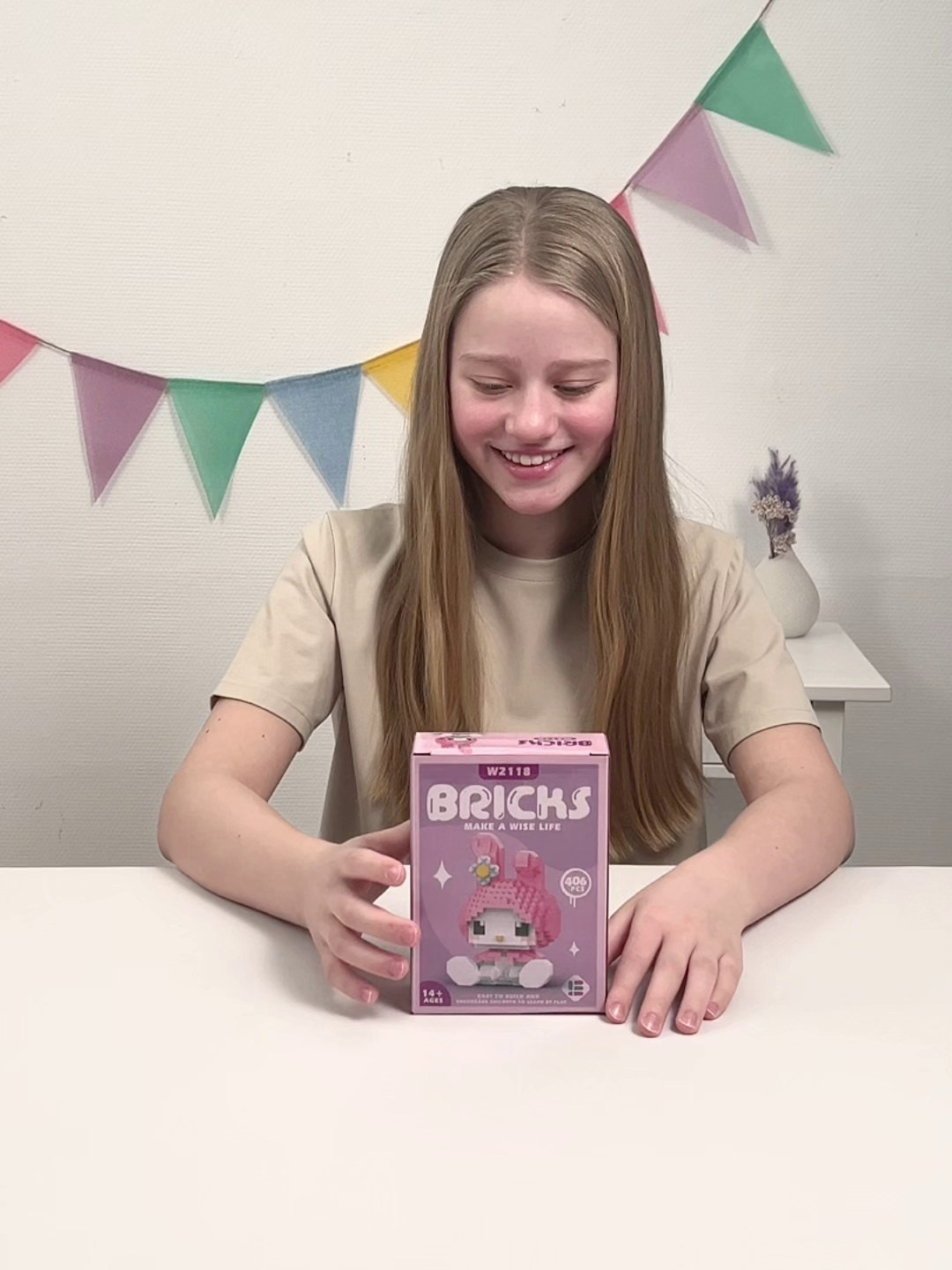 Видео. KED Production — продакшн из СПб. Создаём фото, видео и контент, который помогает брендам и селлерам продавать больше