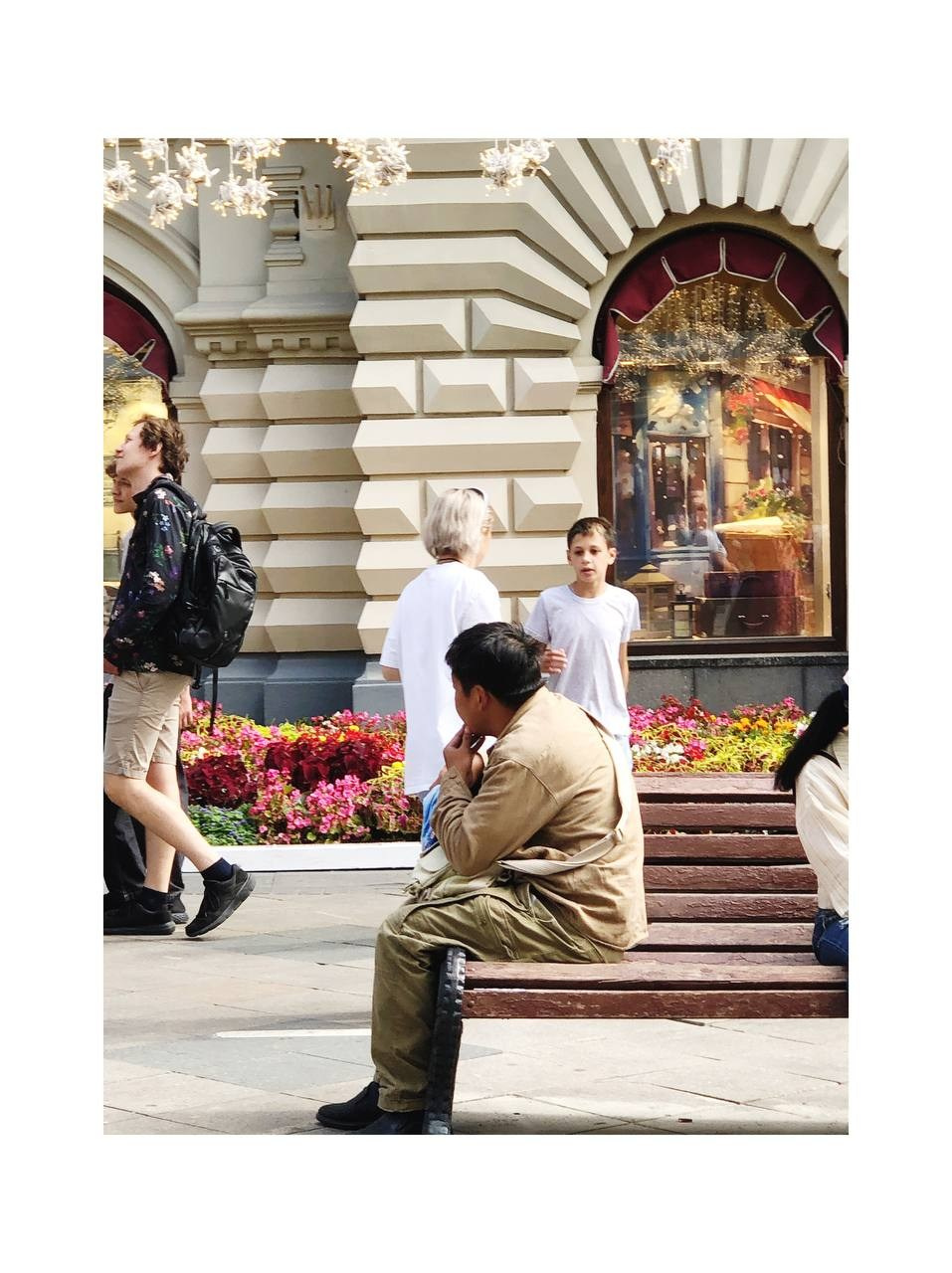 24.08.2024 // Фотопрогулка с Гагиком Егиазаряном. Фотовыставки serebro.gallery, в которых автором можешь стать ты! | Москва