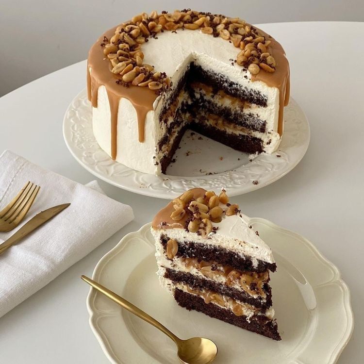 Торты на заказ. Izmailov loft