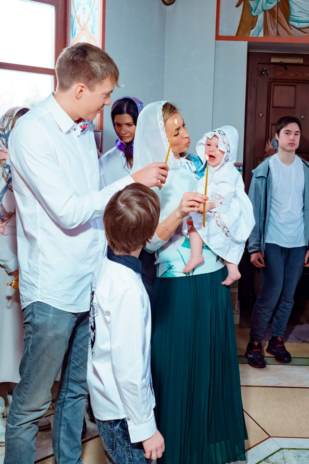 ВЫПИСКА И КРЕЩЕНИЕ. Фотограф и видеограф для бизнеса в Москве — фуд, рестораны, интерьер, контент | Sizov Studio