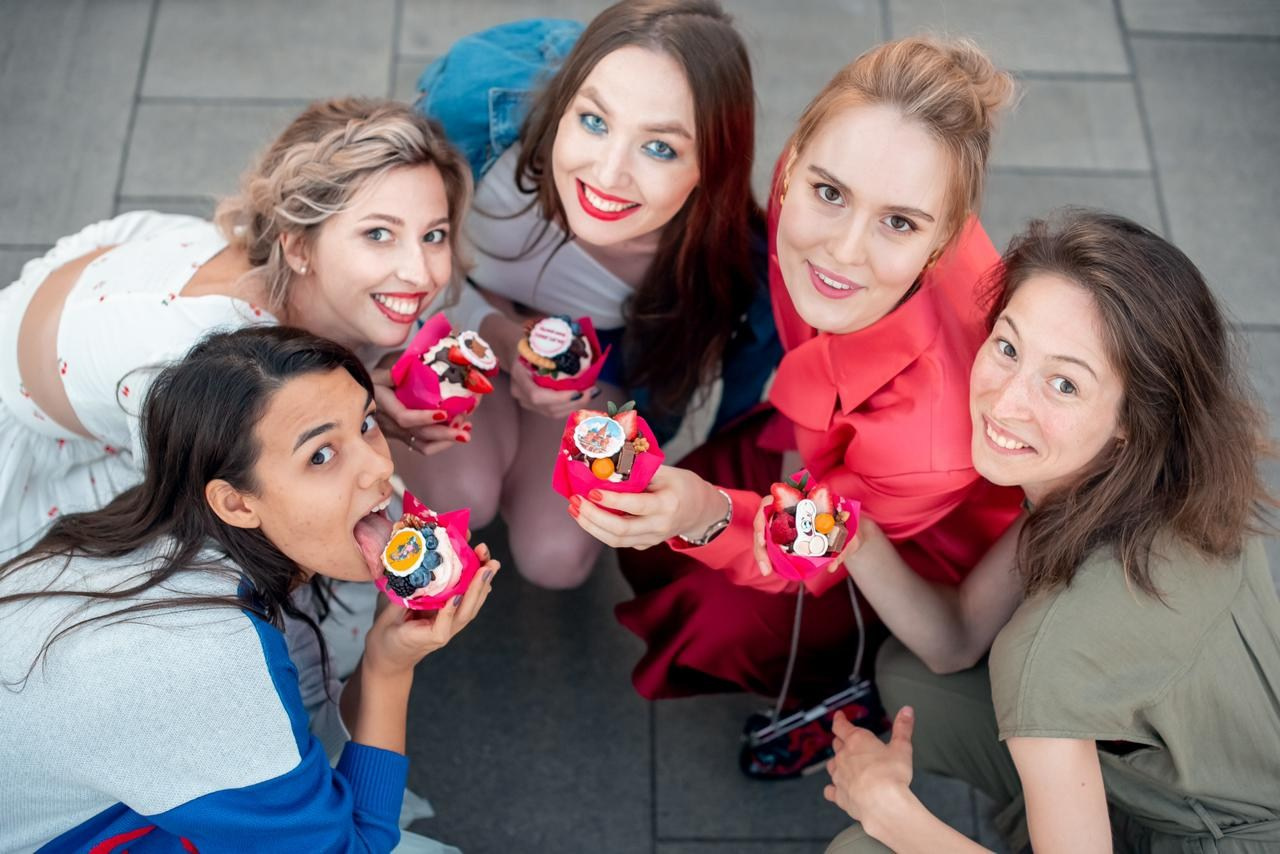 Отзывы. Katyasugarsugar капкейки, зефир, торты Москва