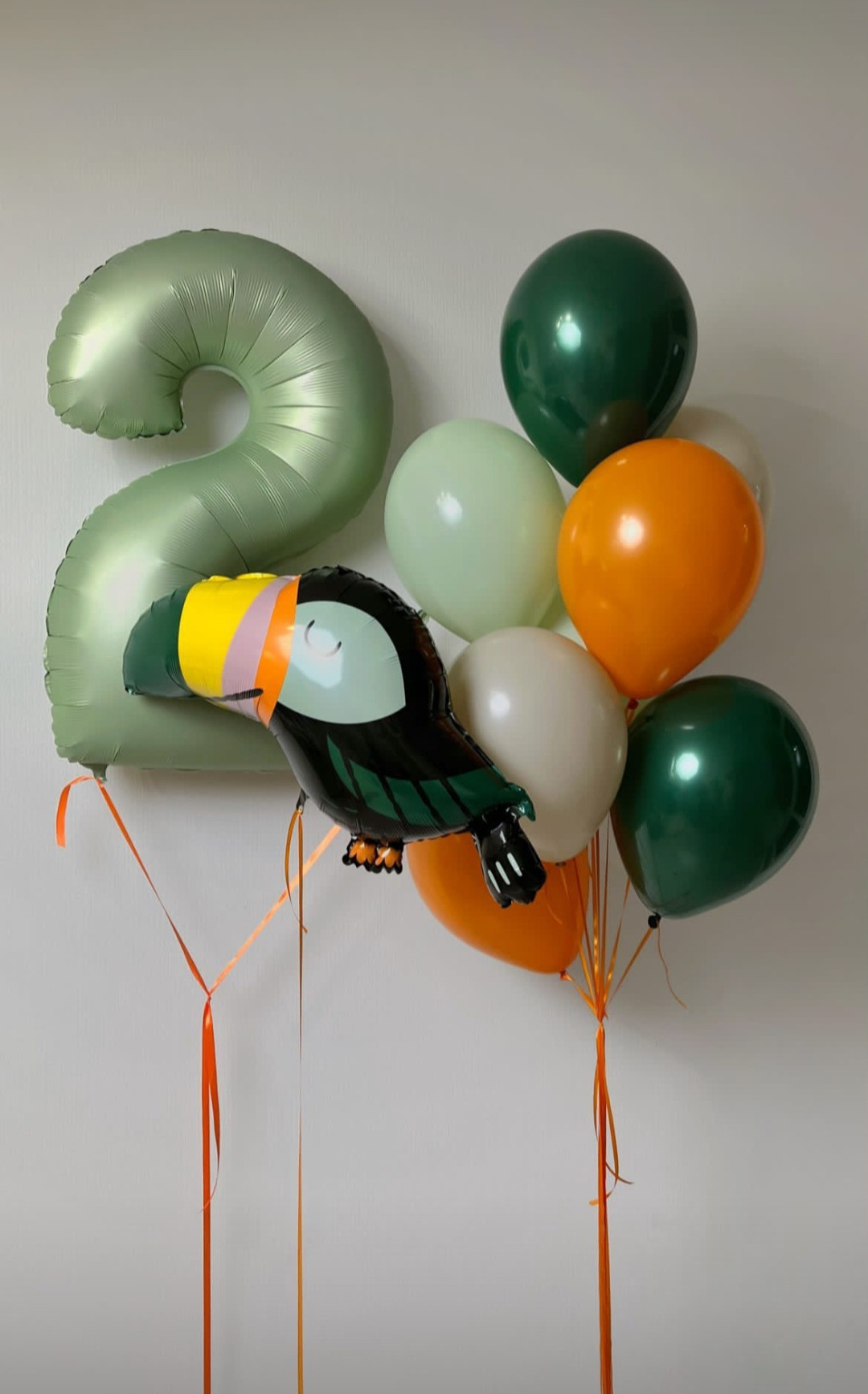 Девочке на день рождения с 4 до 17 лет. Аэродизайнер Елена Лин