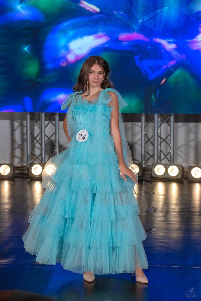 GrandFashionShow2024. Семейный и коммерческий фотограф в Сочи Александр Бодунов