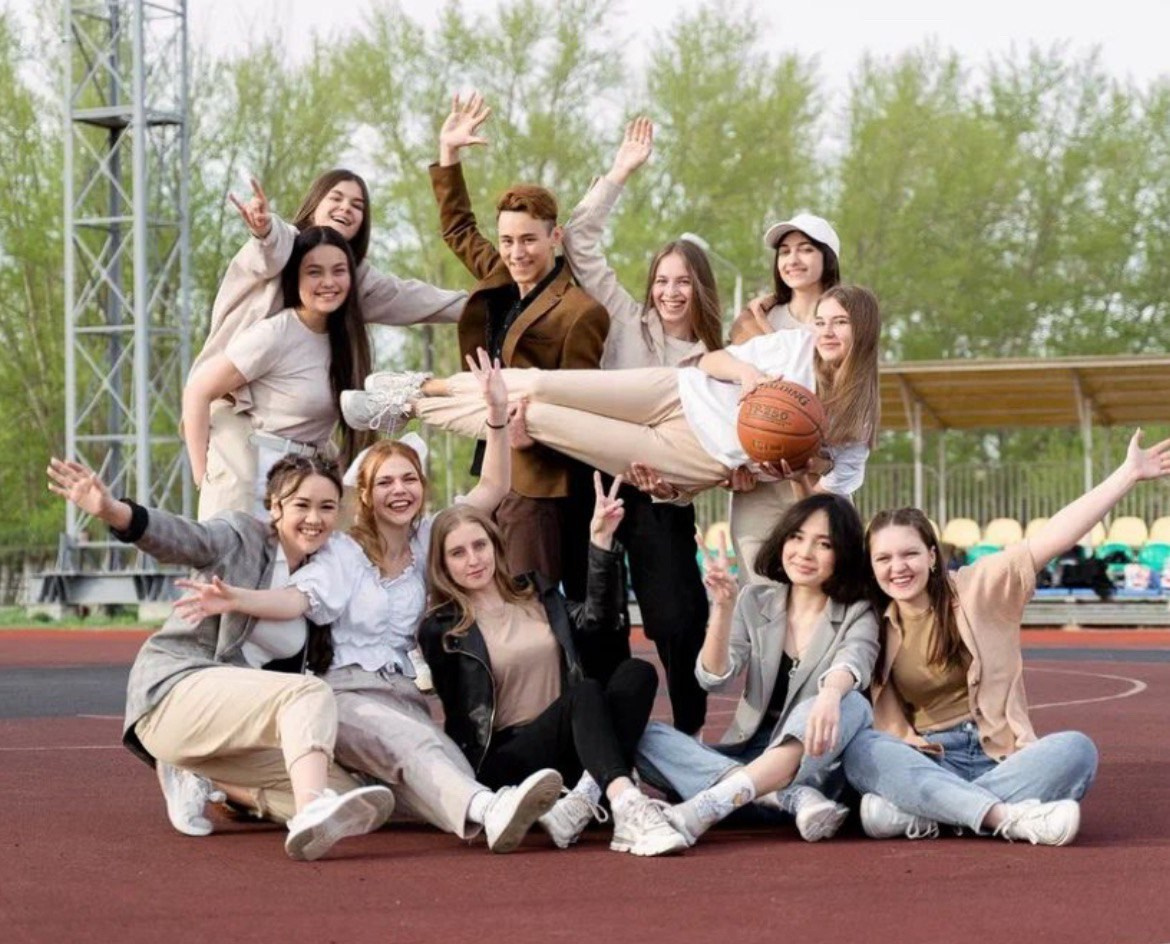 11 класс , Школа №2, г. Ленинск. План съёмки и рекомендации подготовке. (11). Выпускные альбомы