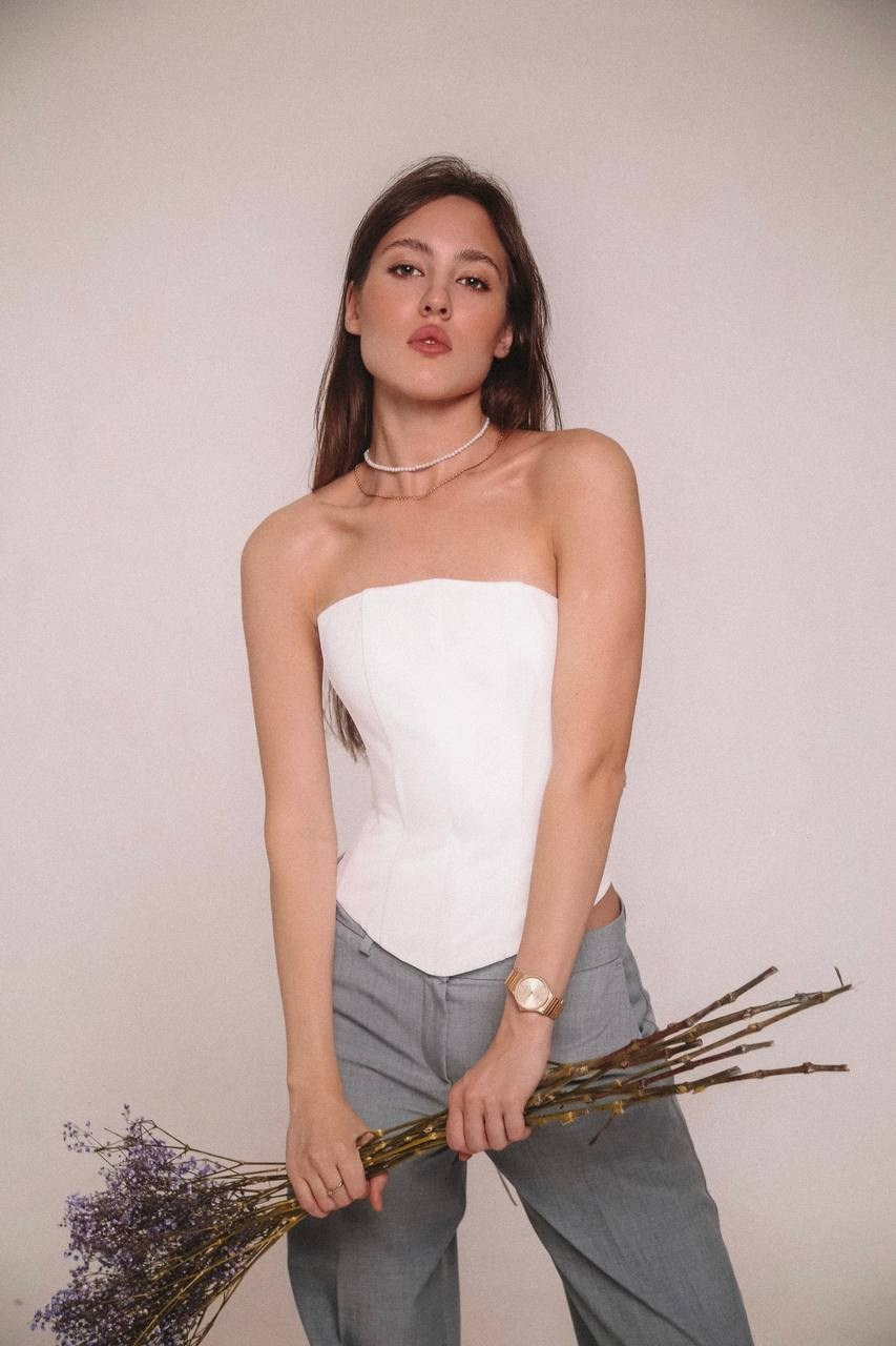 София, 40-42, рост 170. KED Production — продакшн из СПб. Создаём фото, видео и контент, который помогает брендам и селлерам продавать больше