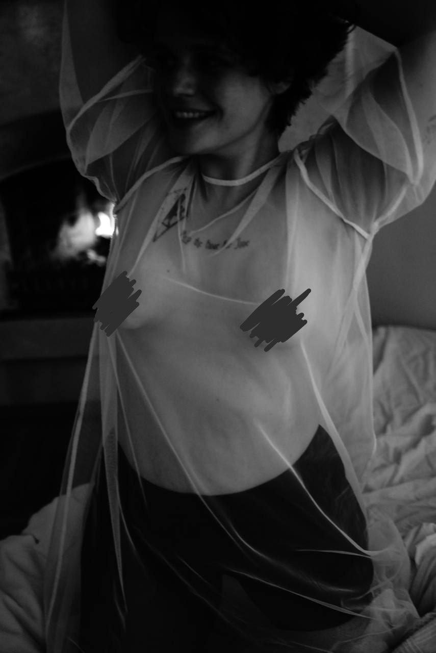 Позирую. Главная