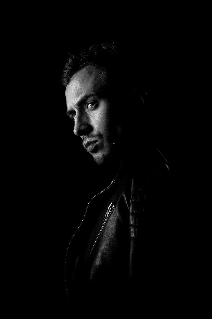 Мужской портрет для серт. Фотограф Анастасия Косюра